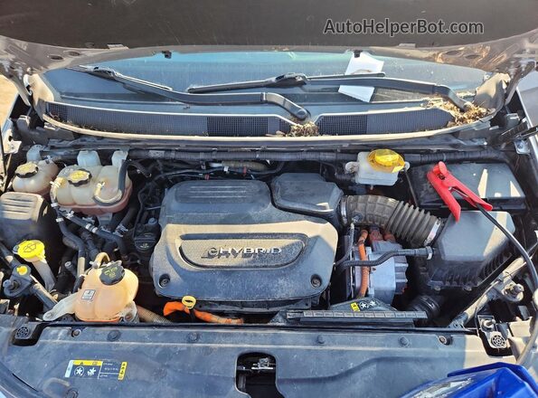2C4RC1H72HR500703 2017 CHRYSLER PACIFICA Серебряный Вид подкапотного пространства