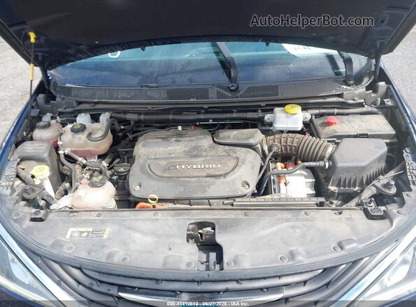 2C4RC1H76HR836192 2017 CHRYSLER PACIFICA Blue Rear view