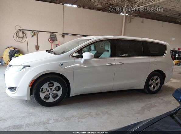 2C4RC1H78HR797444 2017 CHRYSLER PACIFICA White 