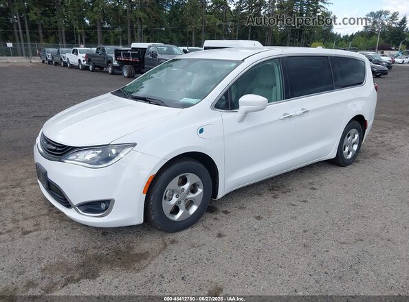 2C4RC1H78HR838218 2017 CHRYSLER PACIFICA White Przód lewy