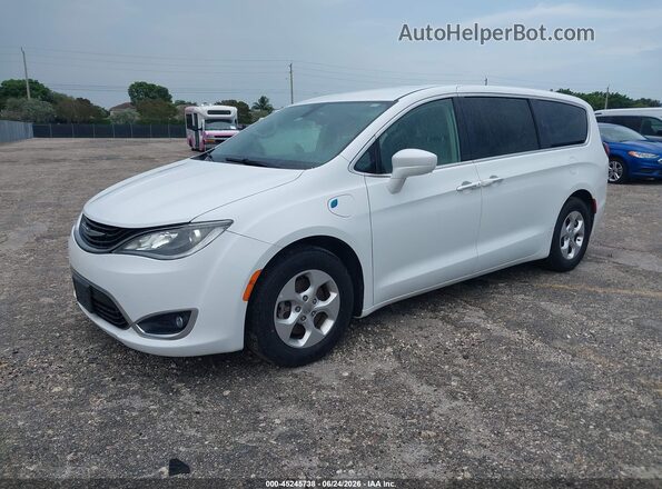 2C4RC1H78JR338467 2018 CHRYSLER PACIFICA White წინა მარცხენა ხედი სამი მეოთხედიდან