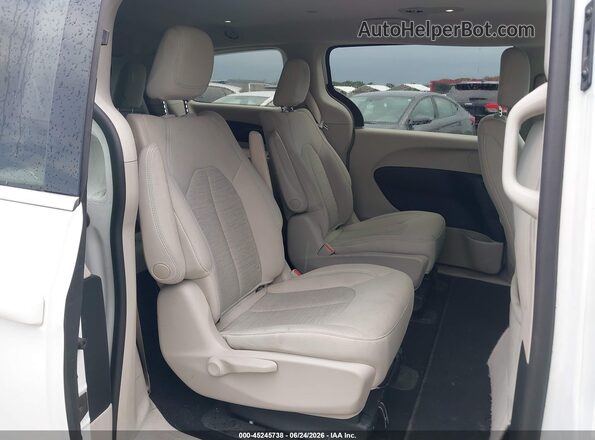 2C4RC1H78JR338467 2018 CHRYSLER PACIFICA White VIN კოდის სტიკერის ხედი