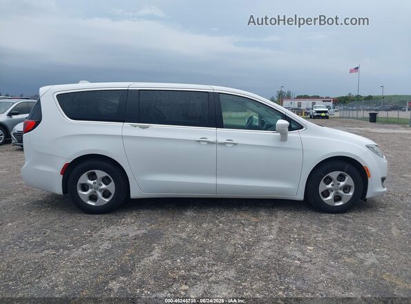 2C4RC1H78JR338467 2018 CHRYSLER PACIFICA White 