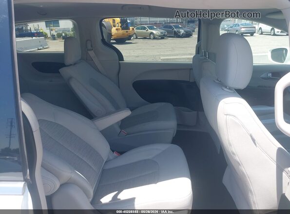2C4RC1H79JR306918 2018 CHRYSLER PACIFICA Белый Вид наклейки с VIN-кодом