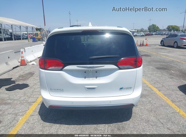 2C4RC1H79JR306918 2018 CHRYSLER PACIFICA Белый 