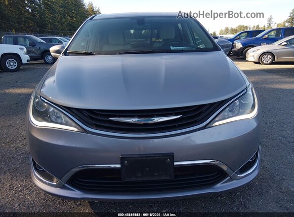 2C4RC1H79JR311665 2018 CHRYSLER PACIFICA Silver Front view