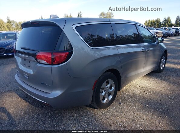 2C4RC1H79JR311665 2018 CHRYSLER PACIFICA Silver Rear right