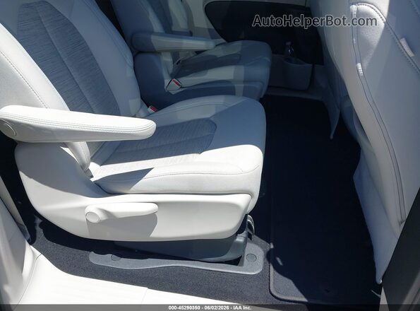 2C4RC1H7XJR276246 2018 CHRYSLER PACIFICA Blue Vista de la etiqueta del VIN