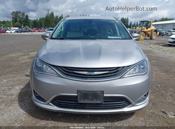 2C4RC1H7XJR289725 2018 CHRYSLER PACIFICA Silver 