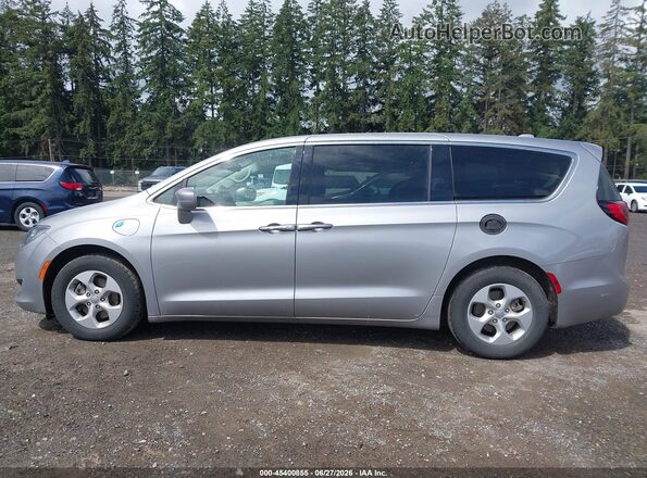 2C4RC1H7XJR289725 2018 CHRYSLER PACIFICA Silver 
