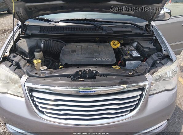 2C4RC1JG9GR239157 2016 CHRYSLER TOWN & COUNTRY Silver Vista trasera