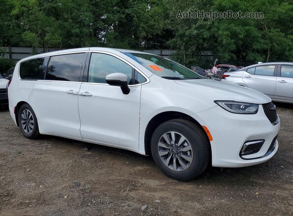 2C4RC1L71PR618375 2023 CHRYSLER PACIFICA Белый Передняя правая четверть