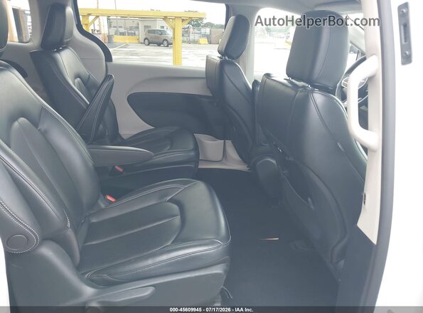 2C4RC1L71PR622300 2023 CHRYSLER PACIFICA White VIN კოდის სტიკერის ხედი