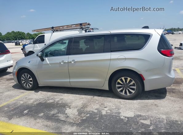 2C4RC1L73PR626123 2023 CHRYSLER PACIFICA Серебряный Панорамный вид салона 360°