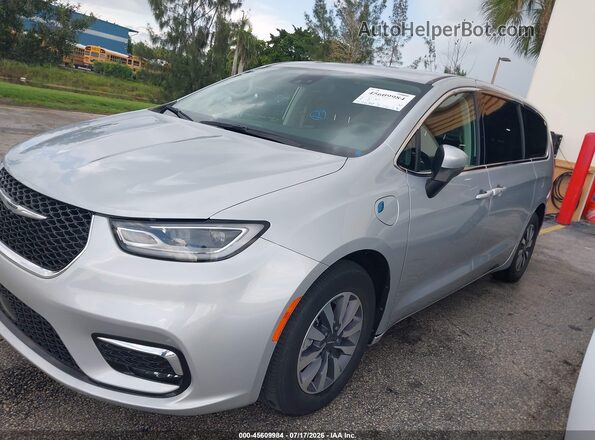2C4RC1L73PR626123 2023 CHRYSLER PACIFICA Серебряный 