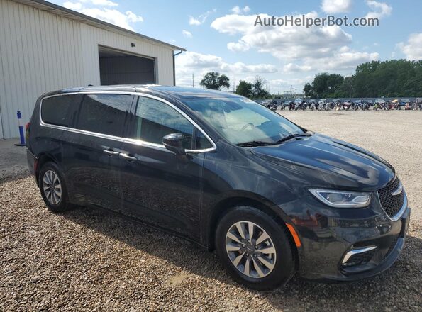 2C4RC1L73PR626221 2023 CHRYSLER PACIFICA Black Widok z przodu