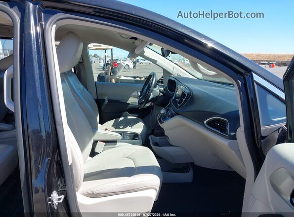 2C4RC1L74JR253018 2018 CHRYSLER PACIFICA Black Vista interior delantera