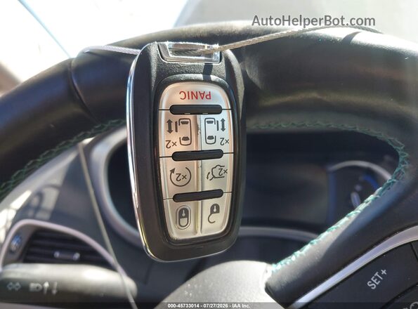 2C4RC1L74JR253018 2018 CHRYSLER PACIFICA Black Vista del salpicadero