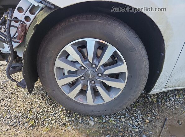 2C4RC1L76PR523052 2023 CHRYSLER PACIFICA White 