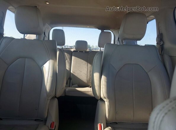 2C4RC1L78MR597021 2021 CHRYSLER PACIFICA Белый Вид задних сидений