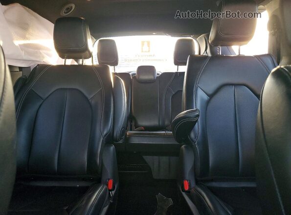 2C4RC1L79PR513728 2023 CHRYSLER PACIFICA Two Tone უკანა სავარძლების ხედი