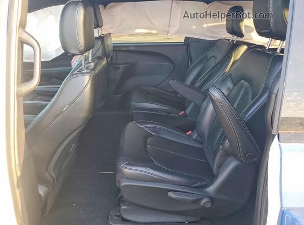 2C4RC1L79PR513728 2023 CHRYSLER PACIFICA Two Tone უკანა სალონის ხედი