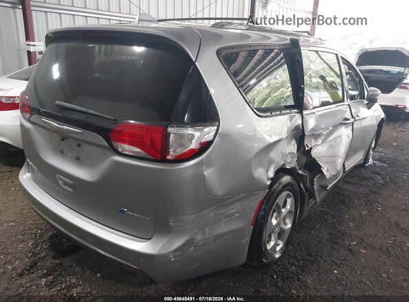 2C4RC1L7XJR169298 2018 CHRYSLER PACIFICA Серебряный Задняя правая четверть