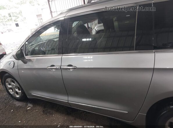 2C4RC1L7XJR169298 2018 CHRYSLER PACIFICA Серебряный Панорамный вид салона 360°