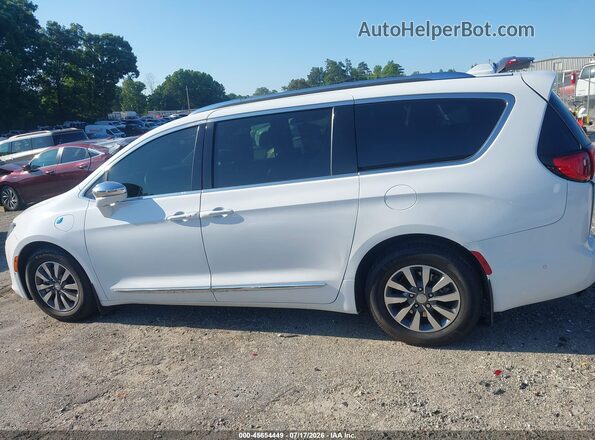 2C4RC1N70LR127447 2020 CHRYSLER PACIFICA Белый Панорамный вид салона 360°