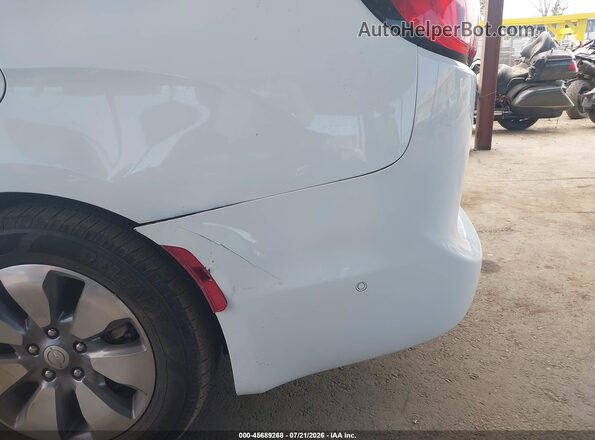 2C4RC1N72JR183404 2018 CHRYSLER PACIFICA White Vista frontal
