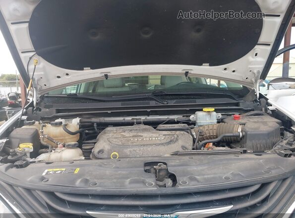 2C4RC1N72JR183404 2018 CHRYSLER PACIFICA White Vista trasera