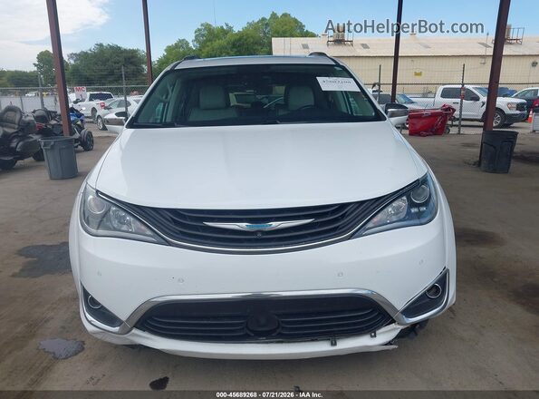 2C4RC1N72JR183404 2018 CHRYSLER PACIFICA White Vista del cuadro de instrumentos