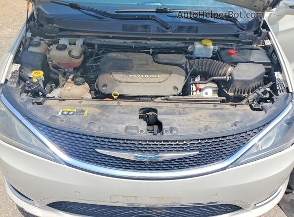 2C4RC1N73LR135185 2020 CHRYSLER PACIFICA Cream Շարժիչի բաժամունքի տեսք
