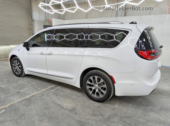 2C4RC1N73PR542493 2023 CHRYSLER PACIFICA Белый Задняя левая четверть
