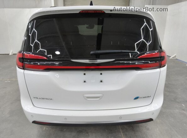 2C4RC1N73PR542493 2023 CHRYSLER PACIFICA Белый 