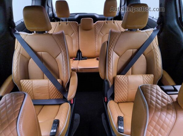 2C4RC1N73PR542493 2023 CHRYSLER PACIFICA Белый Вид задних сидений