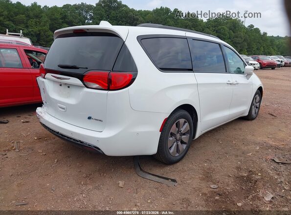2C4RC1N76JR356972 2018 CHRYSLER PACIFICA Белый Задняя правая четверть