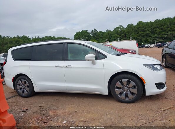 2C4RC1N76JR356972 2018 CHRYSLER PACIFICA Белый Панорамный вид салона 360°