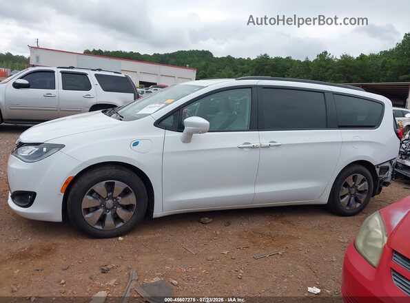 2C4RC1N76JR356972 2018 CHRYSLER PACIFICA Белый 