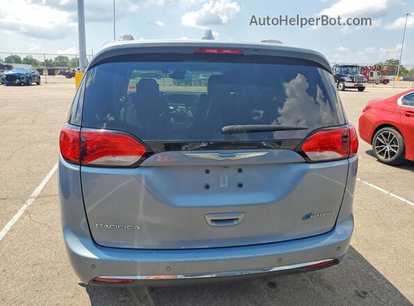 2C4RC1N77HR798122 2017 CHRYSLER PACIFICA Blue Rear view
