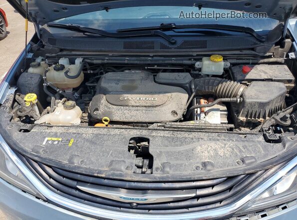 2C4RC1N77HR798122 2017 CHRYSLER PACIFICA Blue Engine compartment view