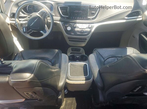 2C4RC1N77JR248294 2018 CHRYSLER PACIFICA White Dashboard view