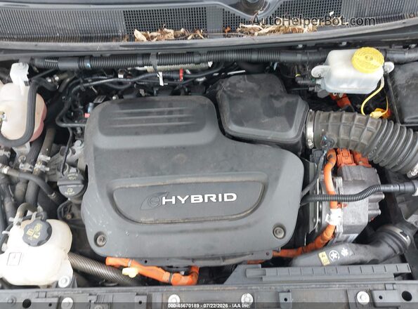 2C4RC1N77JR339663 2018 CHRYSLER PACIFICA Gray უკანა ხედი