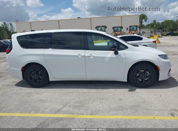 2C4RC1S70RR115361 2024 CHRYSLER PACIFICA Белый Вид задней части салона
