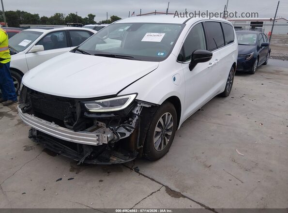 2C4RC1S73RR153618 2024 CHRYSLER PACIFICA White Vista tres cuartos delantera izquierda