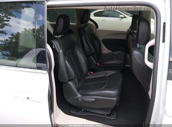 2C4RC1S74RR118344 2024 CHRYSLER PACIFICA White Vista de la etiqueta del VIN