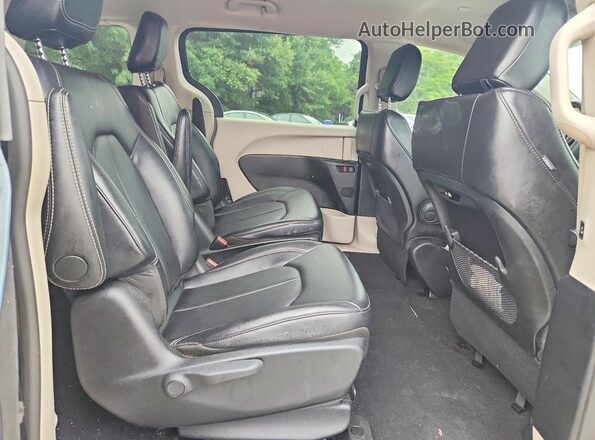 2C4RC1S74RR178124 2024 CHRYSLER PACIFICA Синий Вид задней части салона