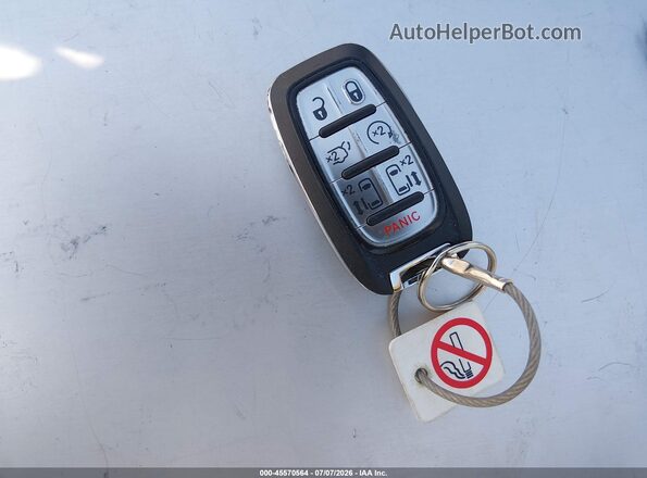 2C4RC1S77RR112019 2024 CHRYSLER PACIFICA White Вид панелі приладів