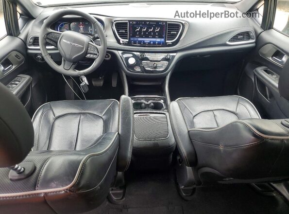 2C4RC1S78RR102731 2024 CHRYSLER PACIFICA Синий Вид панели приборов
