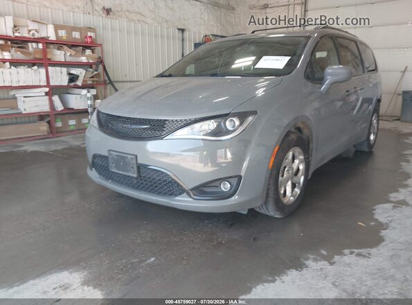 2C4RC3BG0LR277994 2020 CHRYSLER PACIFICA Gray Front left